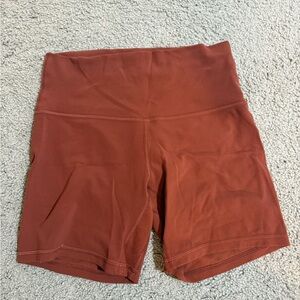 Lululemon High Rise Short 4”